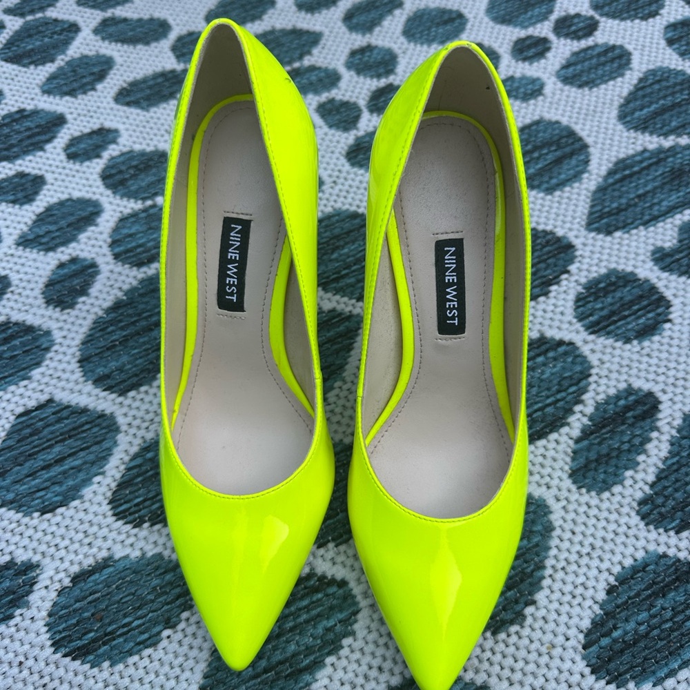 Nine West Bright Yellow Heels